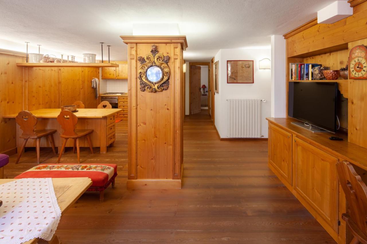 Casa Marmorata Apartamento Cortina dʼAmpezzo Exterior foto